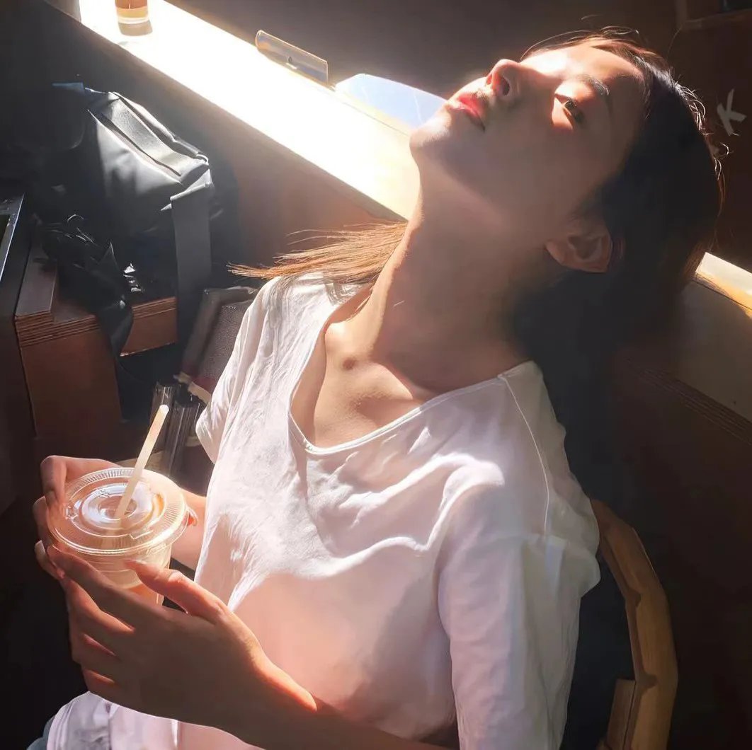 卢贝松之光芒万丈